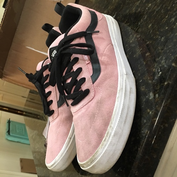 Rare Kyle walker Pink vans - Picture 3 of 3